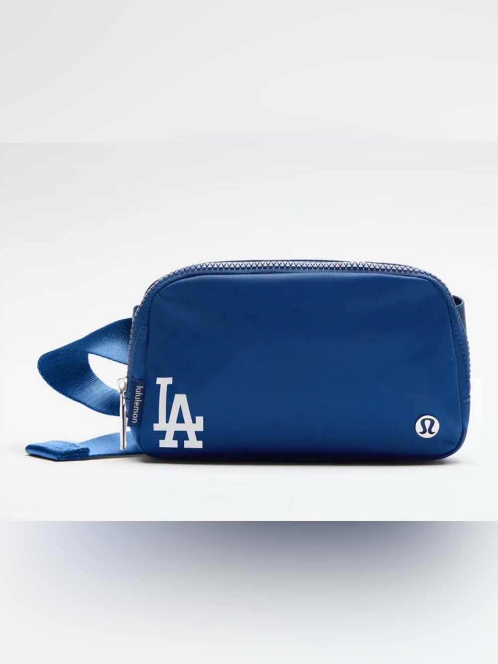 lululemon LA Dodgers belt bag